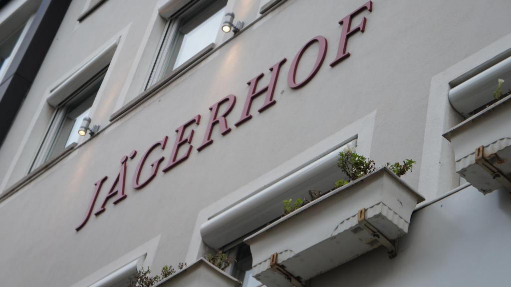Hotel Jägerhof Wiesbaden Exteriör bild